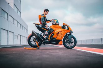 KTM 990 RC R, Motor baru KTM