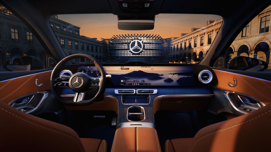 Mercedes-Benz GLC 400 4MATIC dengan EQ Technology.