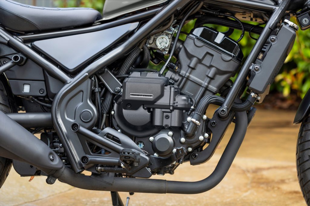 2026 Honda Rebel 300 E-Clutch Matte Black Metallic