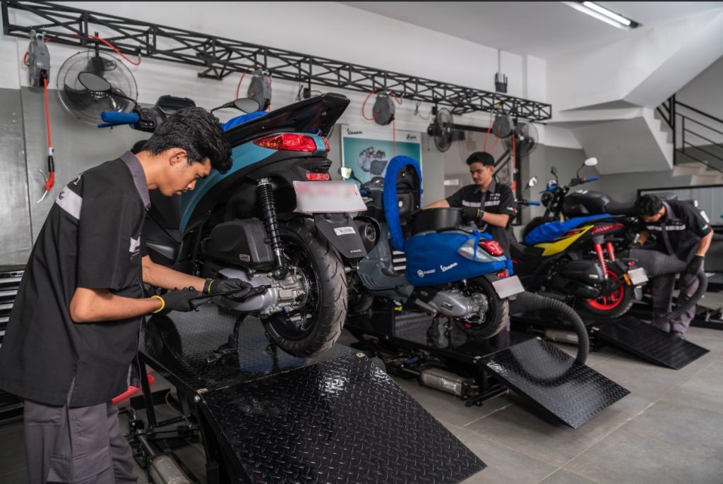 Peresmian diler baru PT Piaggio Indonesia bersama PT Amartha Kura Motorindo di Pekanbaru