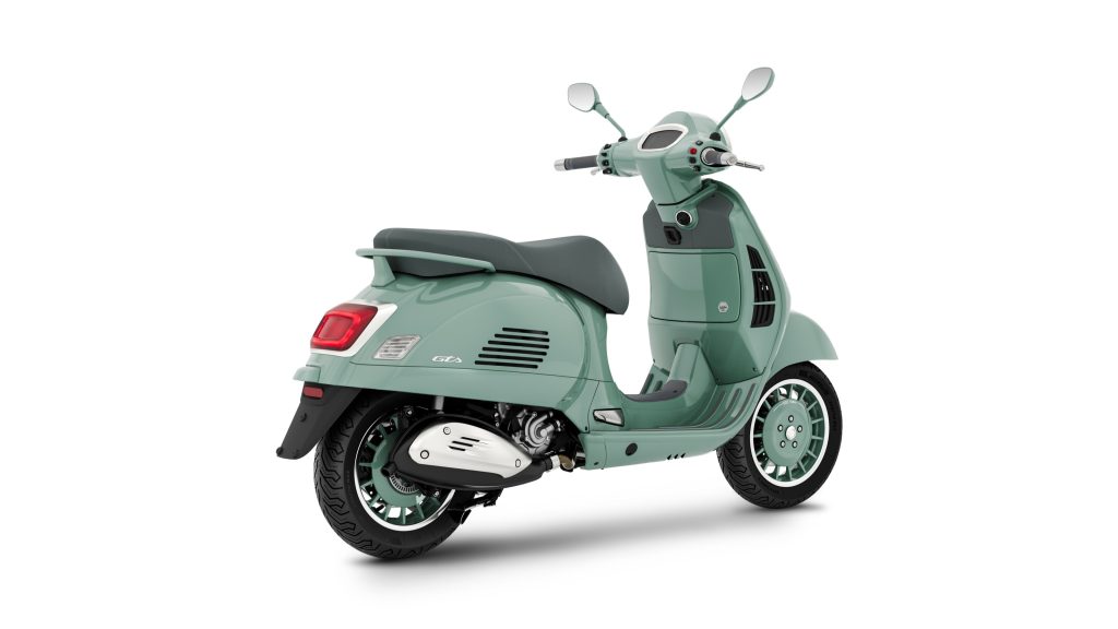 Vespa 80th edisi khusus Vespa Primavera 80th & Vespa GTS 80th (Dok. Vespa)