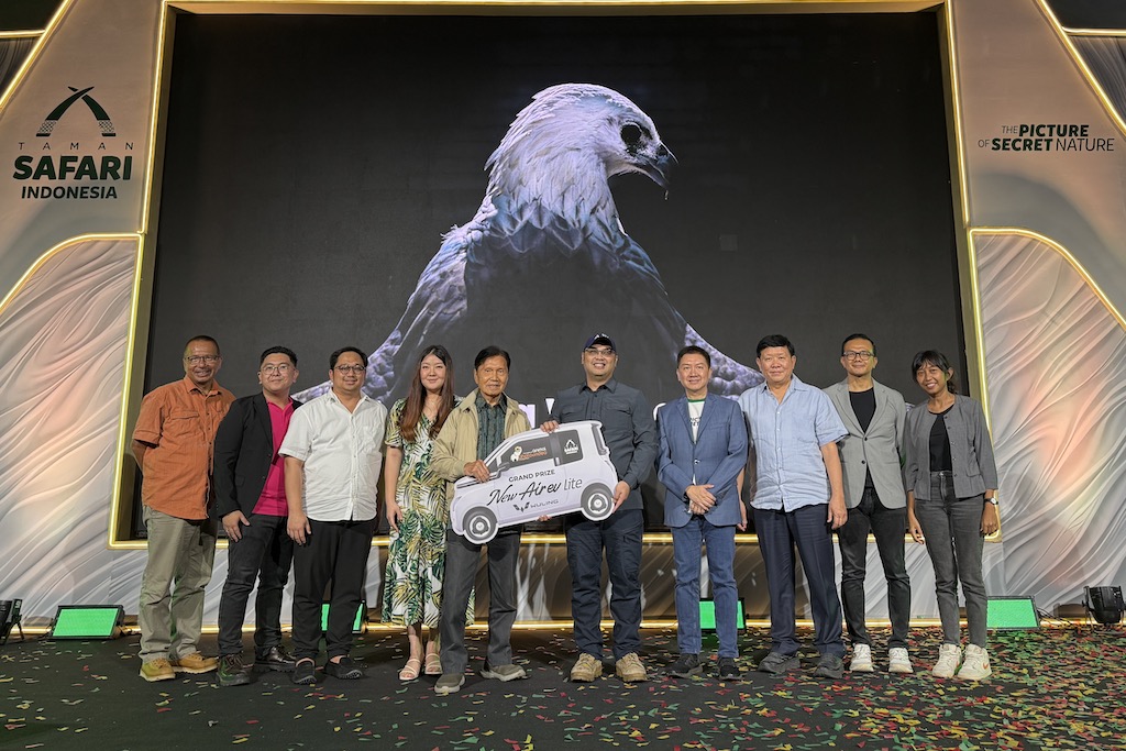 Adapun karya pemenang utama dari IAPVC 2025 dimenangkan oleh Adhitiya Wibhawa dengan karya mengenai Elang Jawa