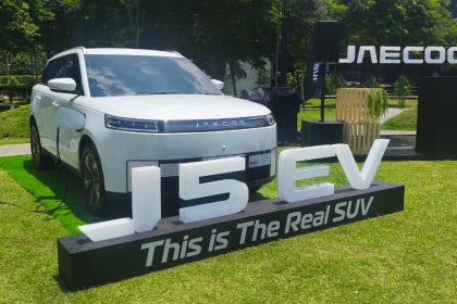 Serah terima unit JAECOO J5 EV (Dok. Bridgeout.id)