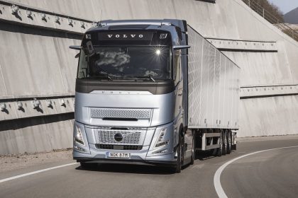 Volvo Trucks, I-Roll, Kendaraan Komersial