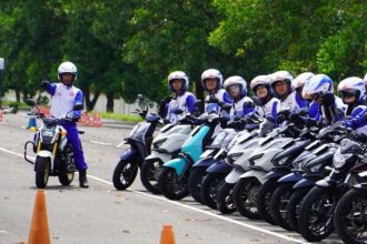 Tips lulus ujian SIM C, soal ujian teori SIM A terbaru, cara daftar SIM online, ujian praktik SIM C angka 8, tips ujian praktik SIM A