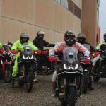 perawatan motor, cuaca ekstrem, cara cegah karat motor, oli motor cuaca panas, kelistrikan motor banjir, tips otomotif