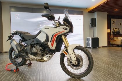 Ducati DesertX V2 Resmi Mengaspal di Tanah Air. (Foto: Bridgeout Indonesia)