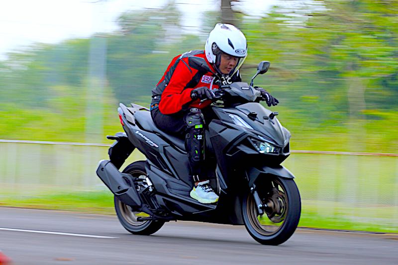 mesin vario evo 160, spesifikasi honda vario evo 160, keunggulan honda vario 160 Katup, teknologi esp plus honda