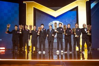 PT Honda Prospect Motor (HPM) bersama Honda Racing Indonesia meraih tiga penghargaan pada malam puncak IMI Awards 2025 sebagai pengakuan atas kontribusi jangka panjang Honda terhadap perkembangan olahraga balap di Indonesia. (Foto: PT Honda Prospect Motor)