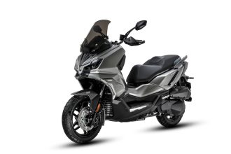 SYM ADX 300 MY26, skuter crossover, motor adventure SYM, fitur SYM ADX 300, spesifikasi SYM ADX 300, skuter matik adventure