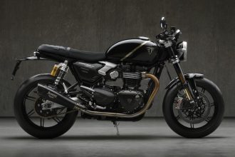 Keistimewaan Triumph Speed Twin 1200 TFC, Triumph Factory Custom, kelebihan Speed Twin 1200 TFC, motor langka Triumph, spesifikasi Triumph TFC