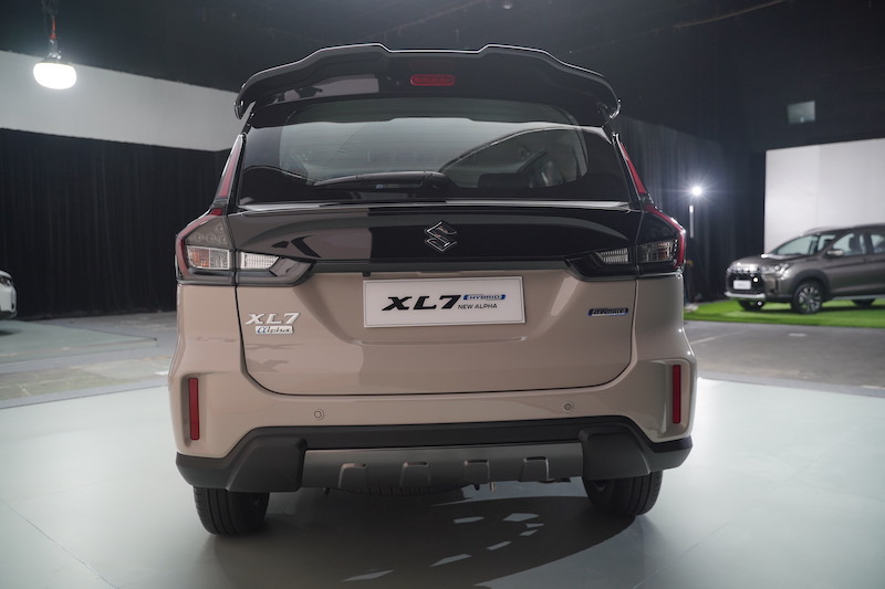 Suzuki XL7 New Alpha Hybrid 