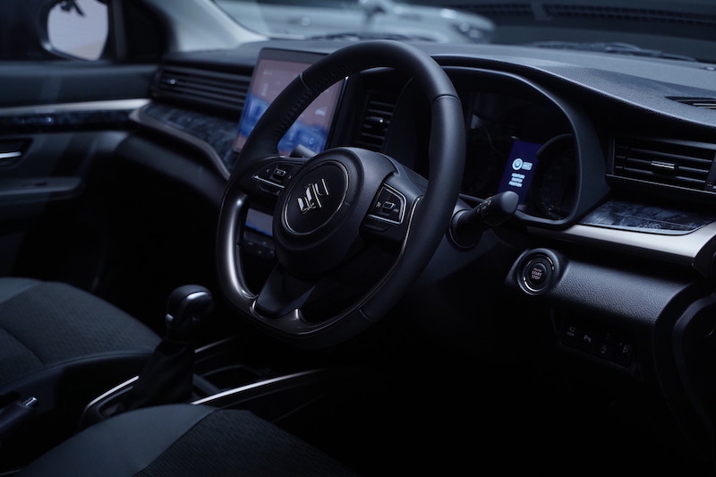 Suzuki XL7, New Suzuki XL7, Kabin Mobil, LSUV Indonesia, Fitur Otomotif, Interior Mobil