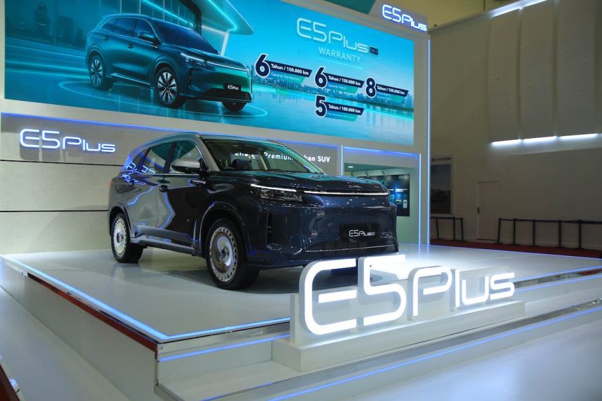 DFSK E5 Plus, GIIAS 2026, SUV PHEV Indonesia, Harga DFSK E5 Plus, Mobil Listrik Hybrid, SPK DFSK GIIAS
