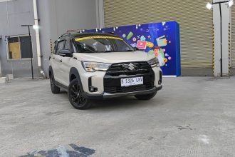 Pengunjung dapat melakukan test drive New XL7 Hybrid di GIIAS 2026. Foto: Bridgeout - Dimas Prassetyo