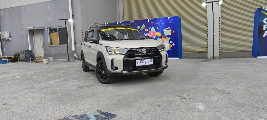 Pengunjung dapat melakukan test drive New XL7 Hybrid di GIIAS 2026. Foto: Bridgeout - Dimas Prassetyo