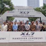 PT Suzuki Indomobil Sales (SIS) resmi serah terima XL7 terbaru ke konsumen Tanah Air. Foto: Bridgeout – Dimas Prassetyo