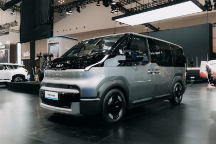 Kia PV5 GIIAS 2026, Kia PBV Indonesia, Mobil Listrik Kia Terbaru, Kia PV5 Passenger, Platform EGMP S Kia, Harga Kia PV5