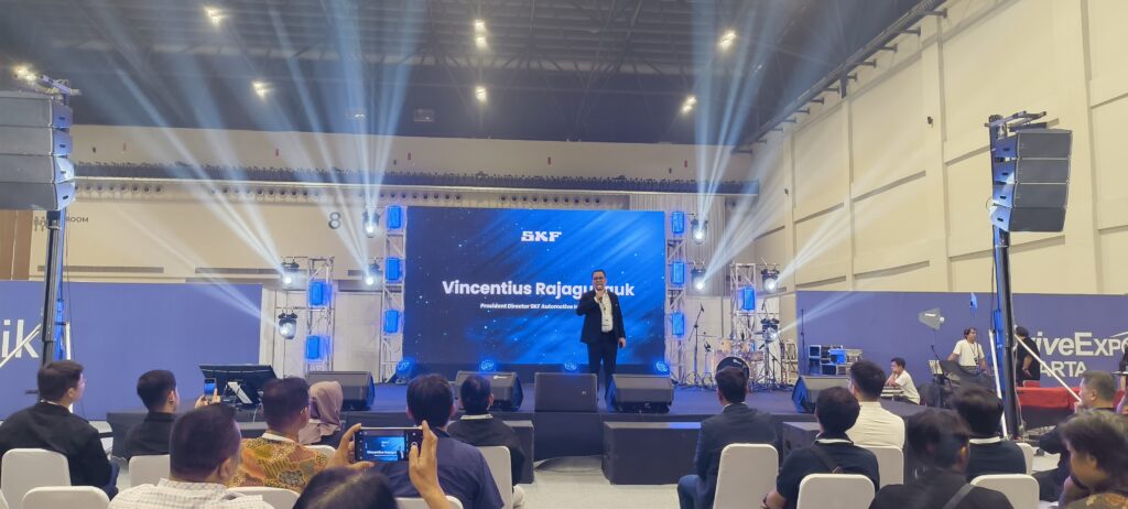 President Director SKF Automotive Indonesia, Vincentius Rajagukguk saat presentasi di Automechanika 2026. Foto: Bridgeout - Dimas Prassetyo