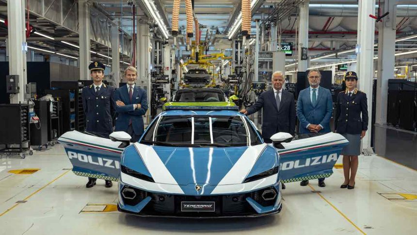 Lamborghini Temerario, mobil polisi Lamborghini, Polizia Italia, supercar V8 hybrid, Temerario Polizia,