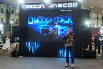 Omoda O4 EV, Omoda O4 Semarang, GIIAS Semarang 2026, harga Omoda O4 EV, promo pre-booking Omoda, mobil listrik Omoda