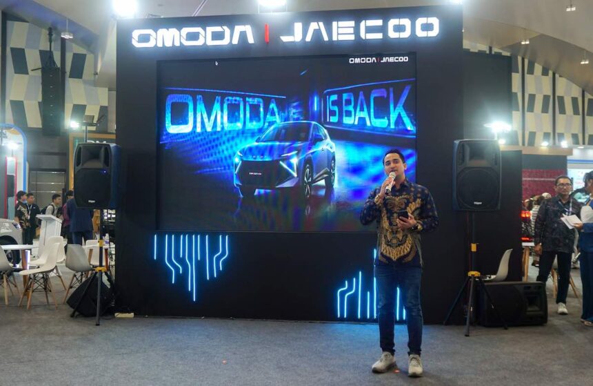 Omoda O4 EV, Omoda O4 Semarang, GIIAS Semarang 2026, harga Omoda O4 EV, promo pre-booking Omoda, mobil listrik Omoda
