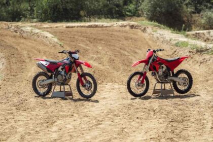 Ducati Desmo450 MX 2027, spesifikasi Ducati Desmo450 MX, motor motocross Ducati, Desmo450 MX Factory 2027, mesin Desmodromic Ducati