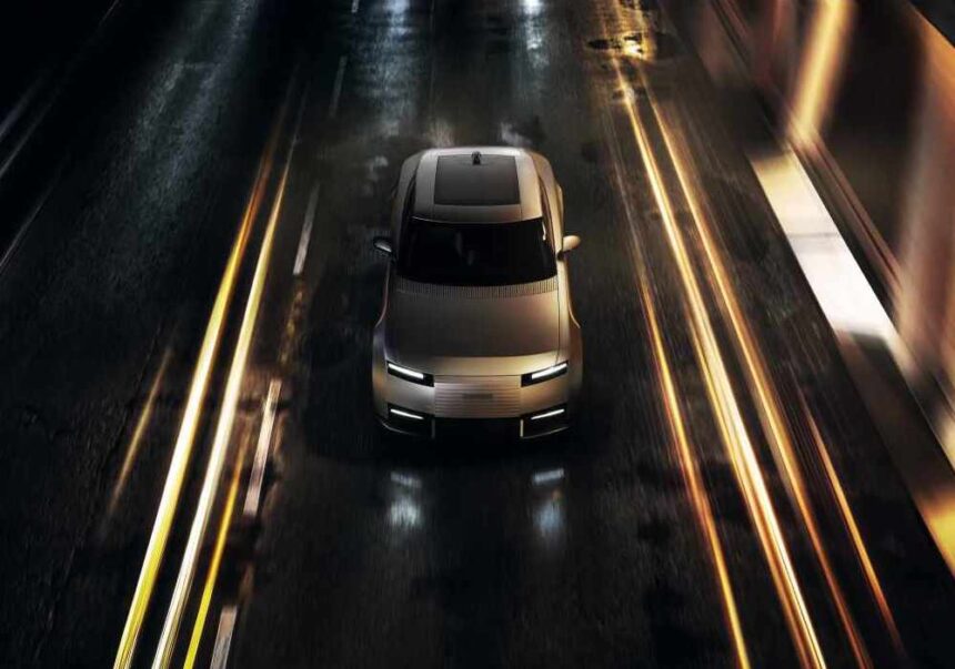 Jaguar Type 01, Jaguar EV, Mobil Listrik Jaguar, Keistimewaan Jaguar Type 01, Sedan GT Listrik, Spesifikasi Jaguar Type 01, Mobil Listrik Mewah