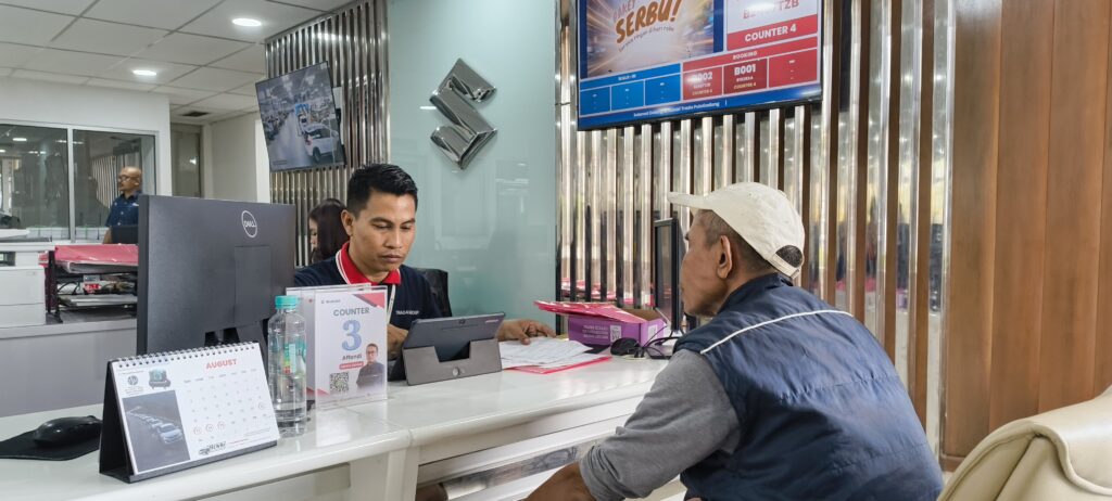 Dealer Suzuki Indomobil Sales. Foto: Bridgeout-Dimas Prassetyo